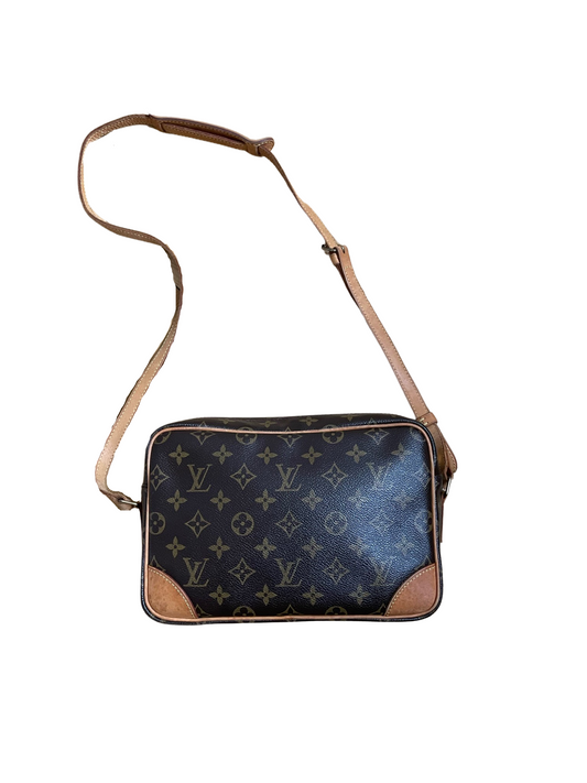 Louis Vuitton Trocadero 27 Monogram