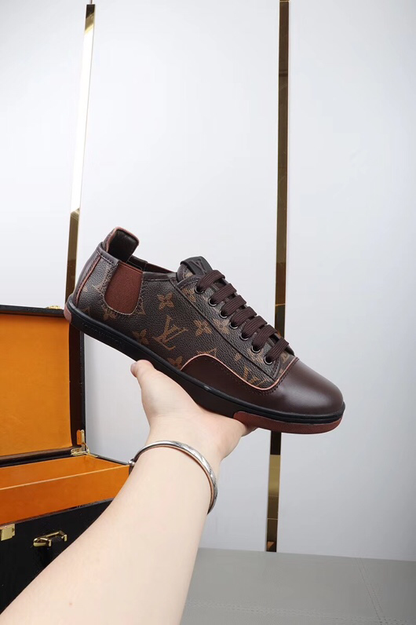 The Bags Vibe - New Arrival Louis Vuitton Sneaker 055