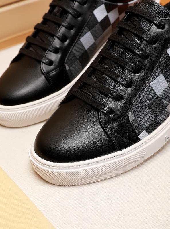 The Bags Vibe - Louis Vuitton Black Sneaker