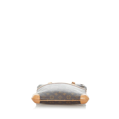 Louis Vuitton Coussin GM Monogram Canvas