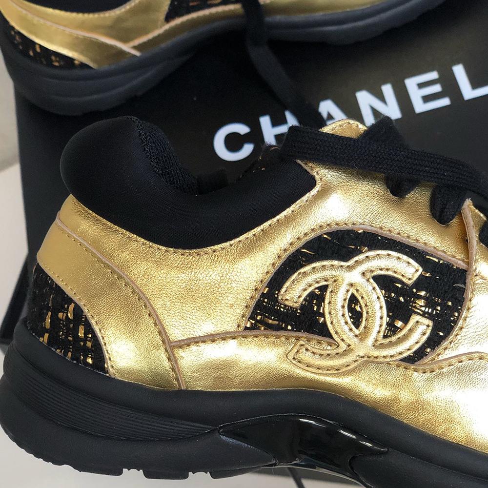 Sneakers Chanel