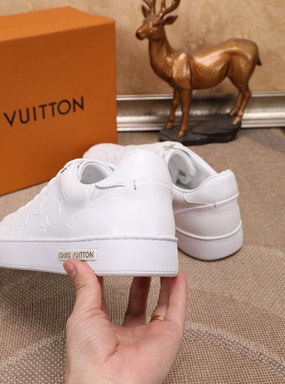 The Bags Vibe - Louis Vuitton Time Out White Sneaker