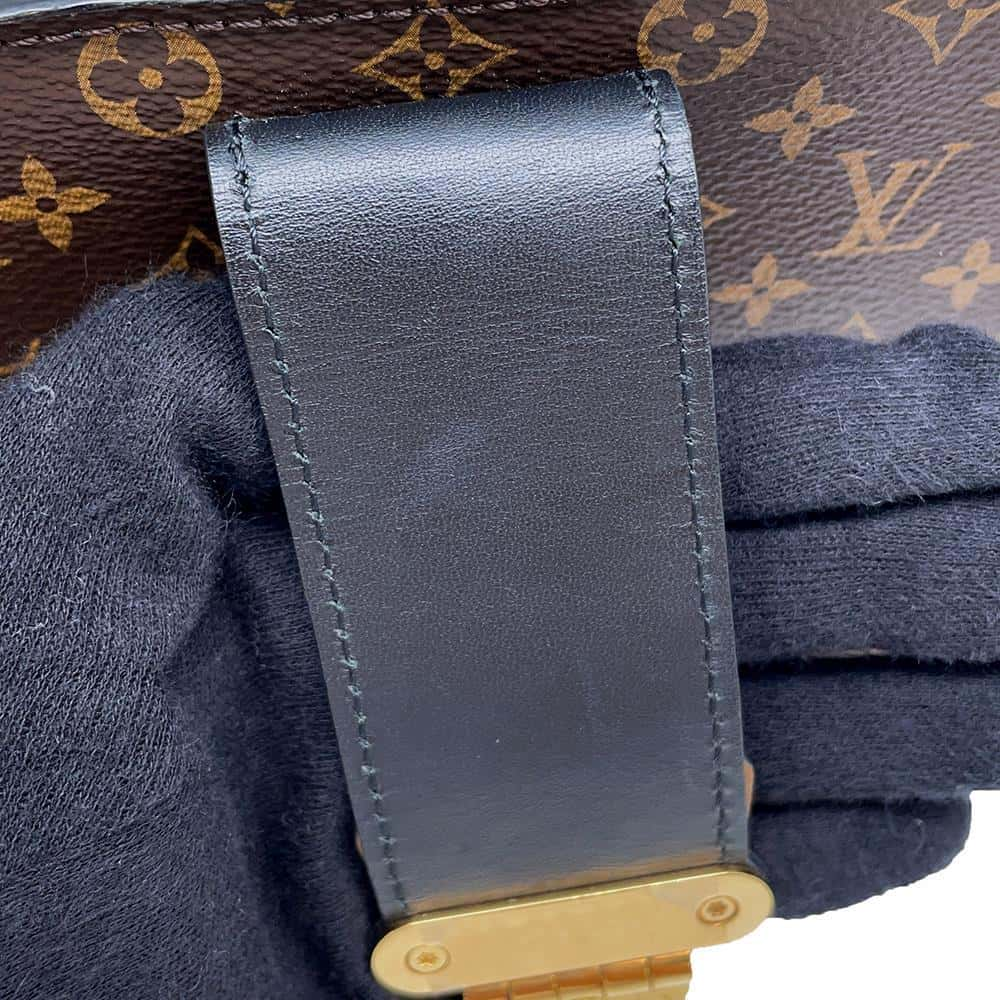 LOUIS VUITTON Trunk Clutch Brown M43596 Monogram Monogram Reverse Canvas