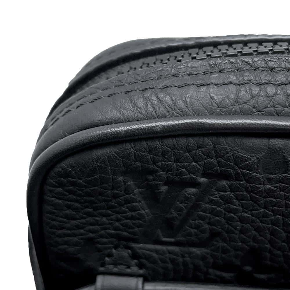 LOUIS VUITTON Utility side bag Noir M53298 Monogram Taurillon Leather