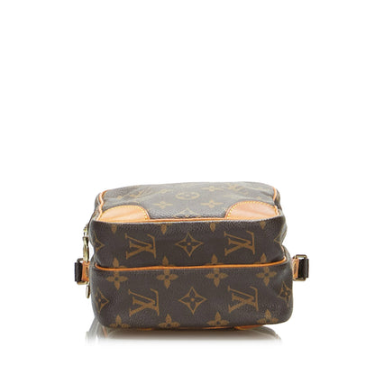 Louis Vuitton Amazone Monogram Canvas