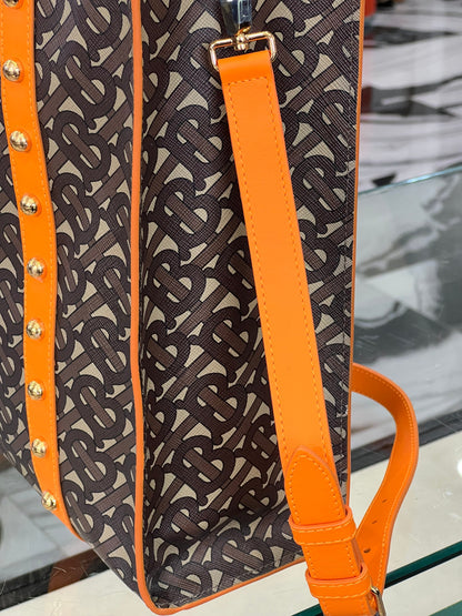 BURBERRY MONOGRAM E CANVAS PORTRAIT TOTE BAG