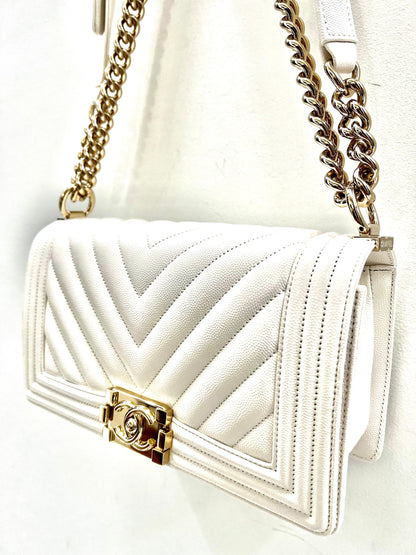 CHANEL CAVIAR CHEVRON QUILTED MEDIUM BOY FLAP BAG