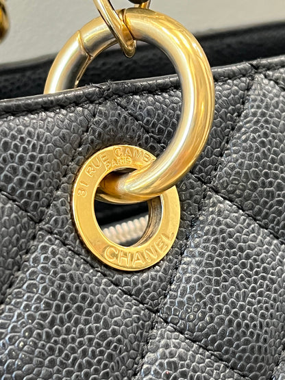 CHANEL CAVIAR QUILTED GRAND SHOPPING TOTE