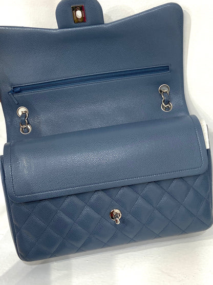 CHANEL CAVIAR QUILTED JUMBO DOUBLE FLAP BAG