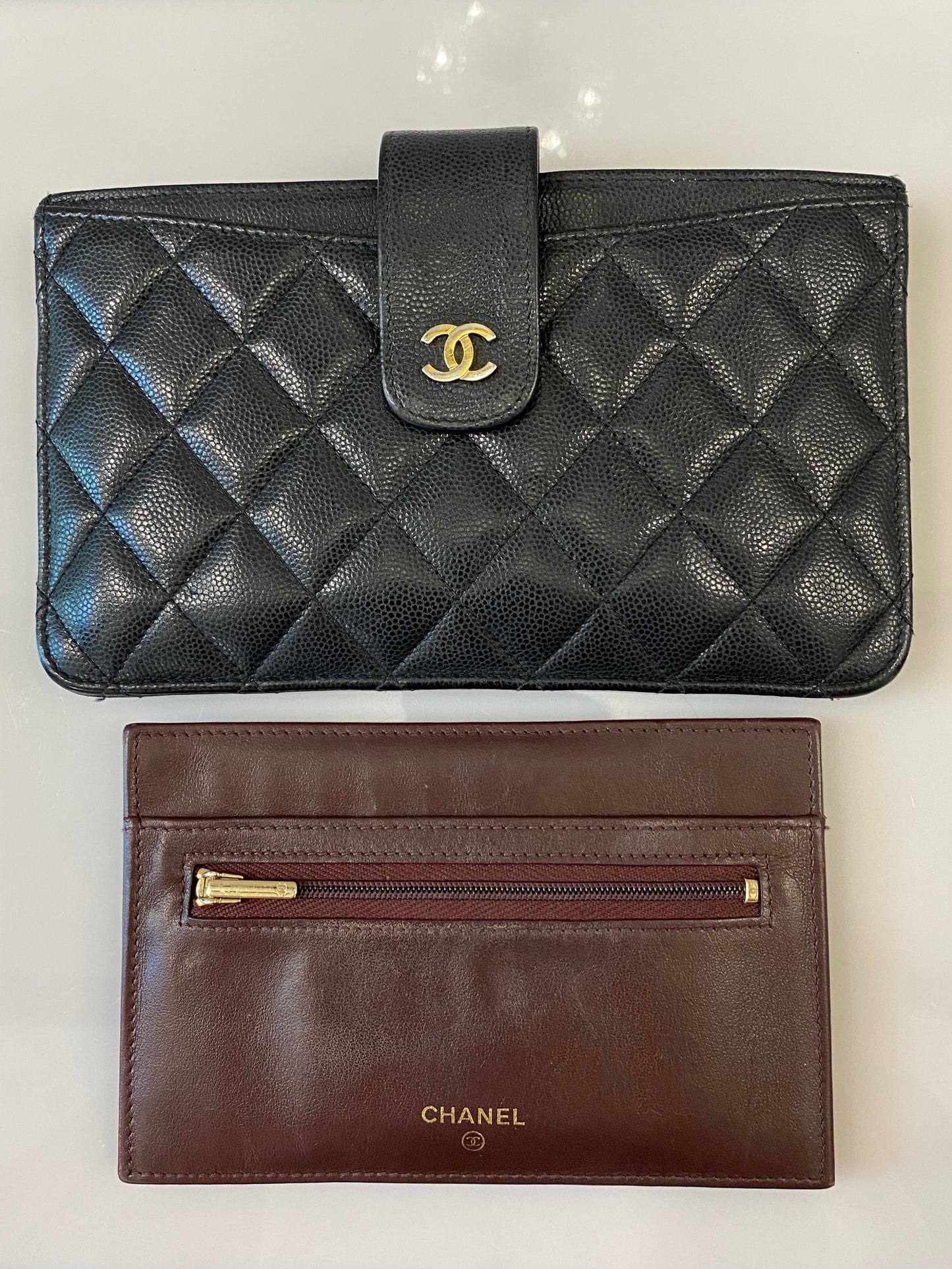 CHANEL CAVIAR QUILTED CLASSIC STRAP POUCH WALLET