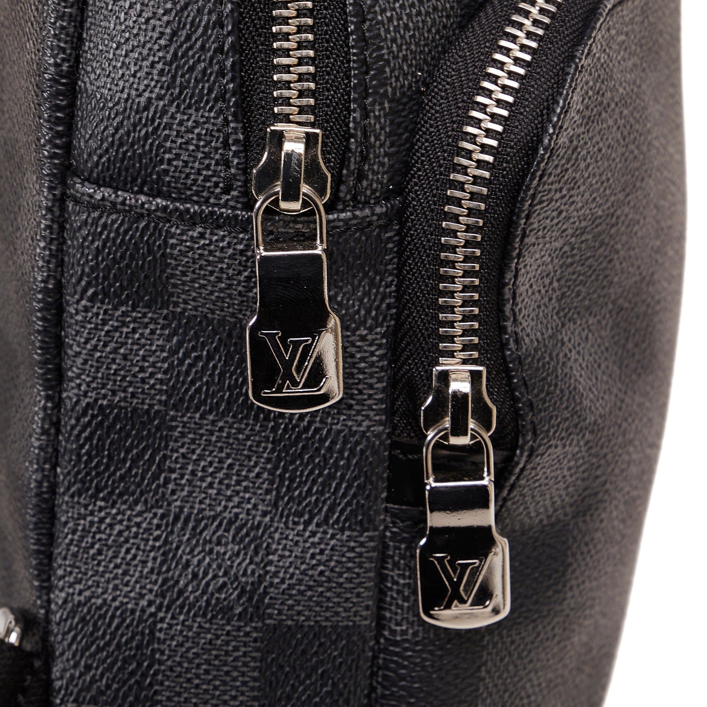 LOUIS VUITTON Damier Graphite Avenue Sling Crossbody Bag