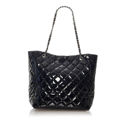 Chanel Matelasse Patent Leather Tote Bag (SHG-37470)