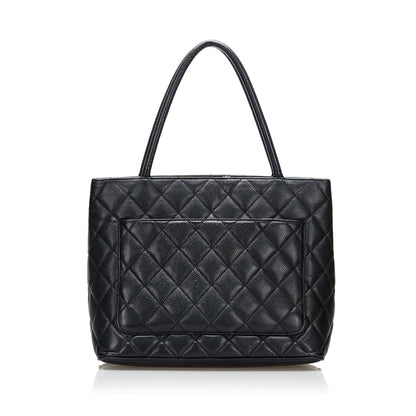 Chanel Medallion Tote (SHG-36480)