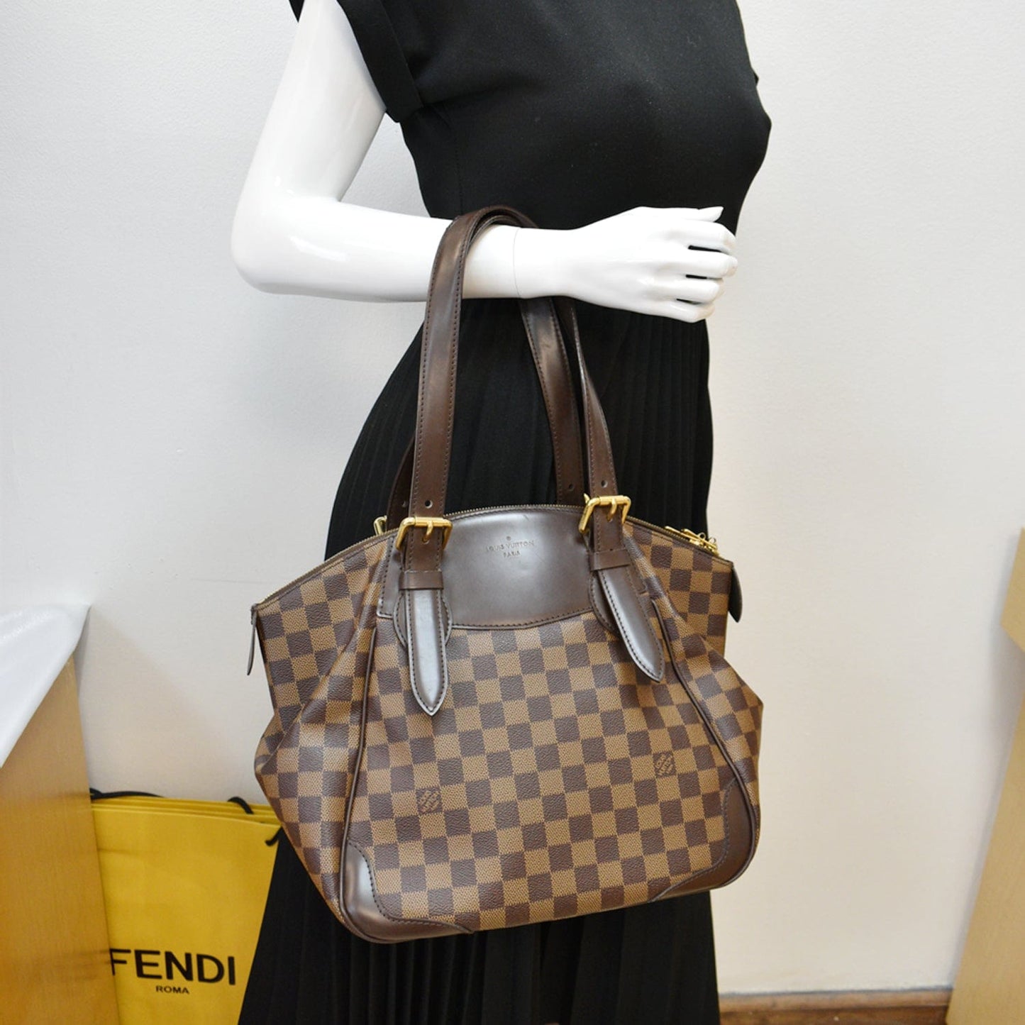 LOUIS VUITTON Verona MM Damier Ebene Shoulder Bag Brown