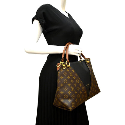 LOUIS VUITTON V MM Monogram Leather Hobo Bag Black