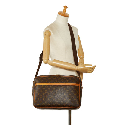 LOUIS VUITTON Monogram Reporter GM Crossbody Bag