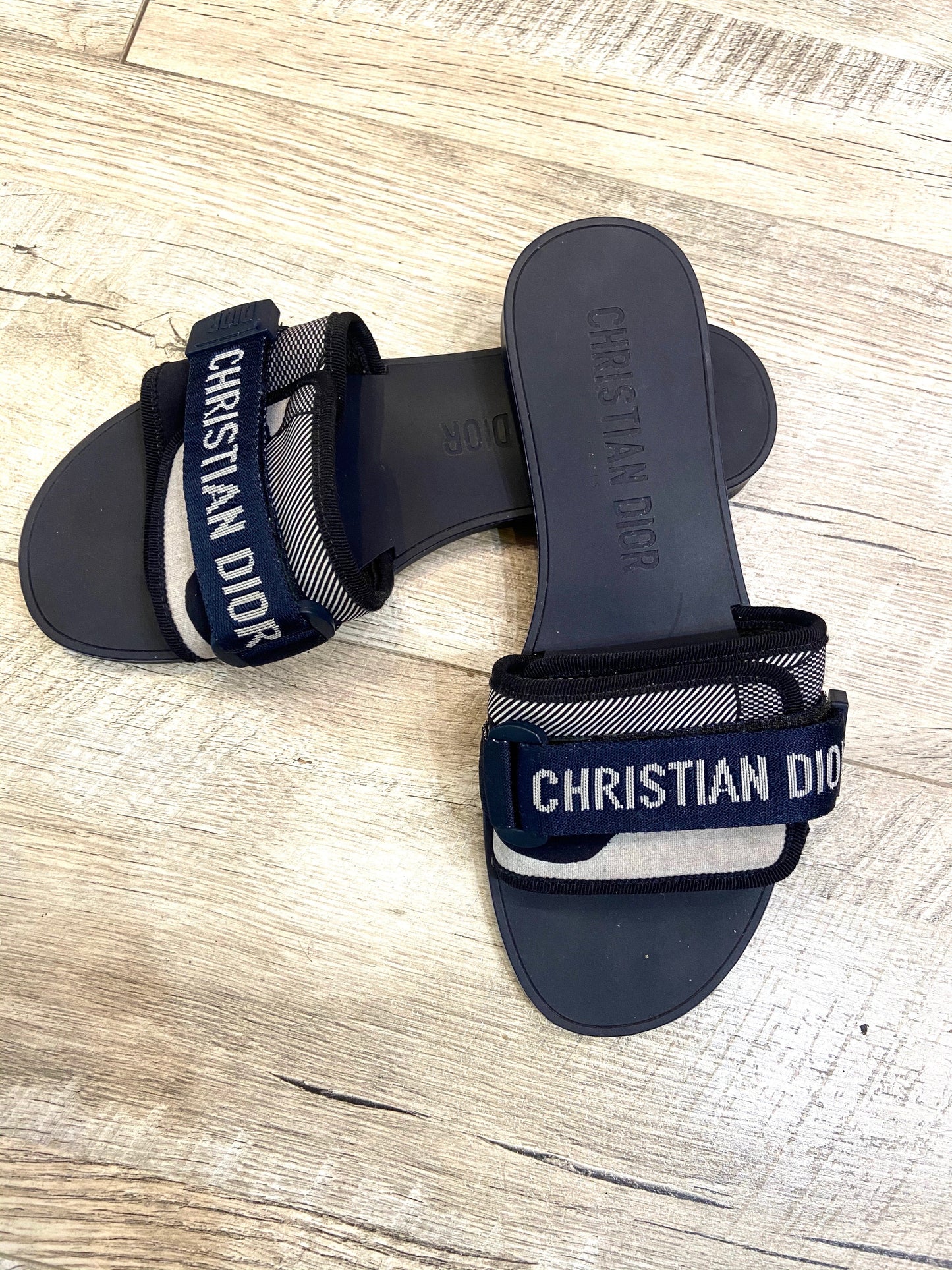 CHRISTIAN DIOR DIO(R)EVOLUTION SLIDE SANDALS