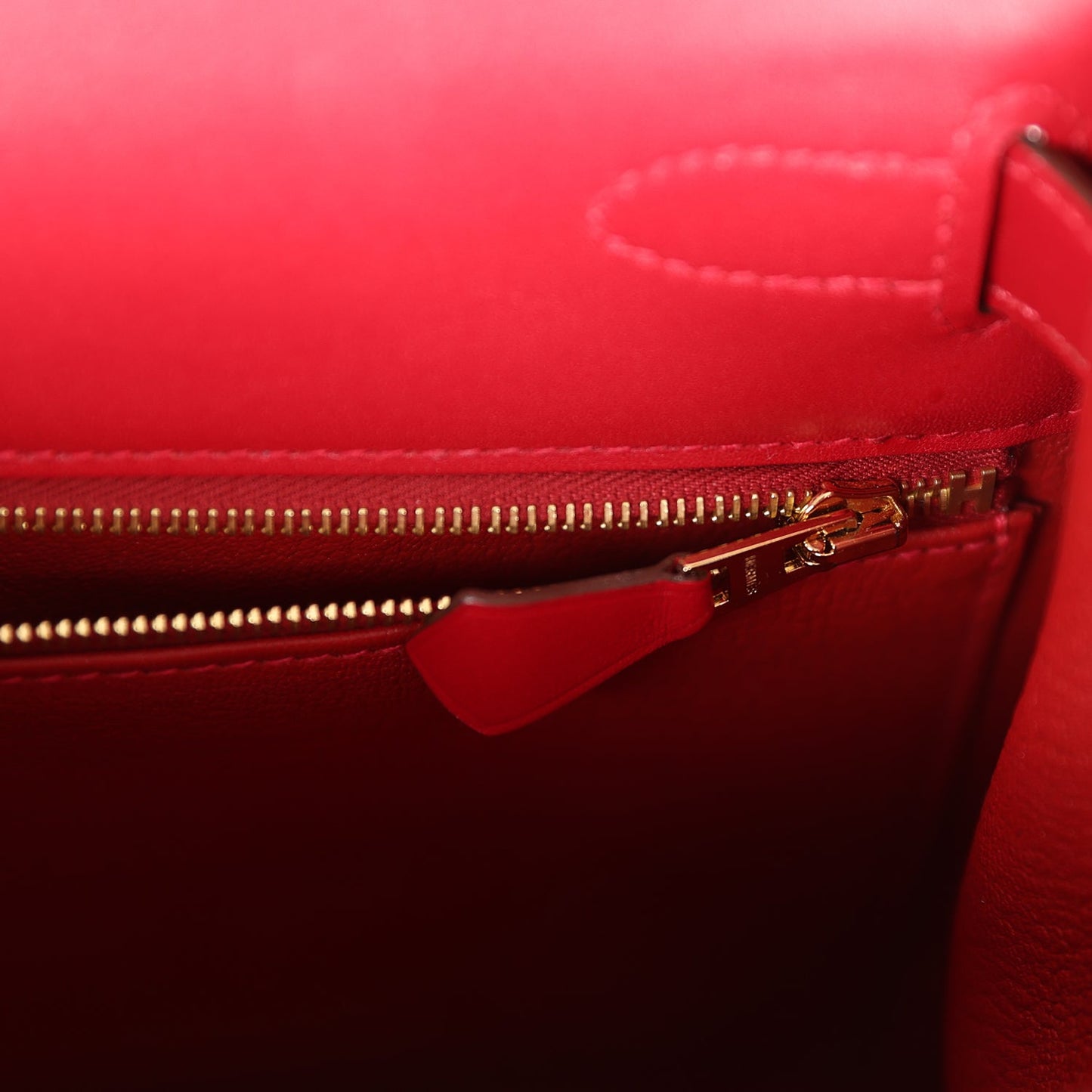 Top Quality Hermes Kelly Sellier 28 Rouge Vif Tadelakt Gold Hardware