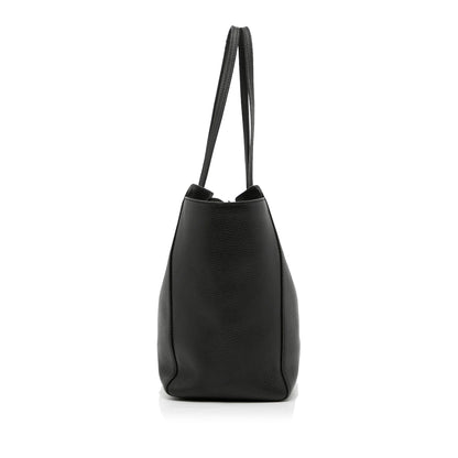 Black Gucci Medium Swing Tote