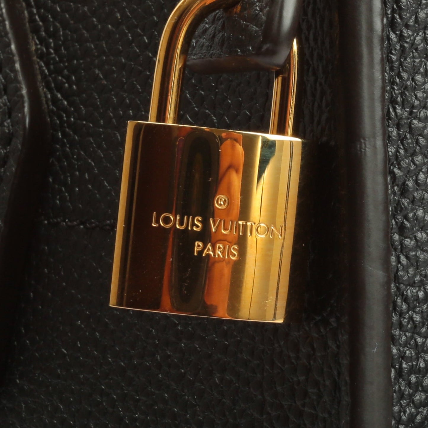 LOUIS VUITTON City Steamer MM - Leather Black