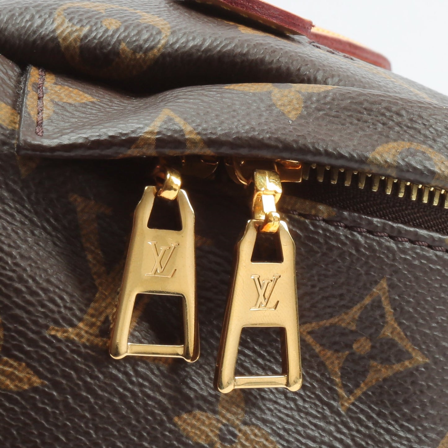 LOUIS VUITTON Bumbag Monogram