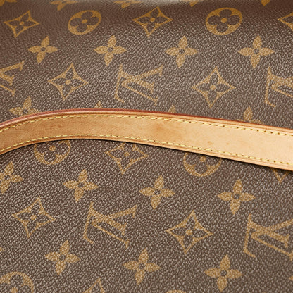 Louis Vuitton Monogram Luco (SHG-36949)