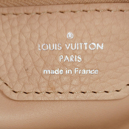 Louis Vuitton Taurillon Capucines MM (SHG-NxXS5i)