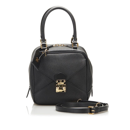 Louis Vuitton Taurillon Square (SHG-36902)