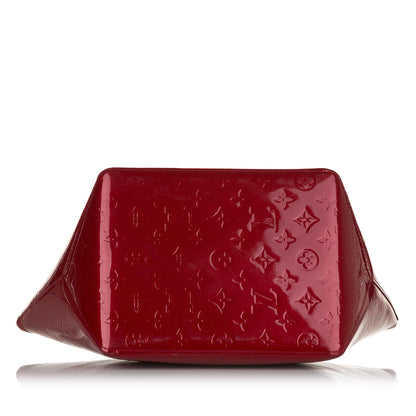 Louis Vuitton Vernis Bellevue PM (SHG-33734)