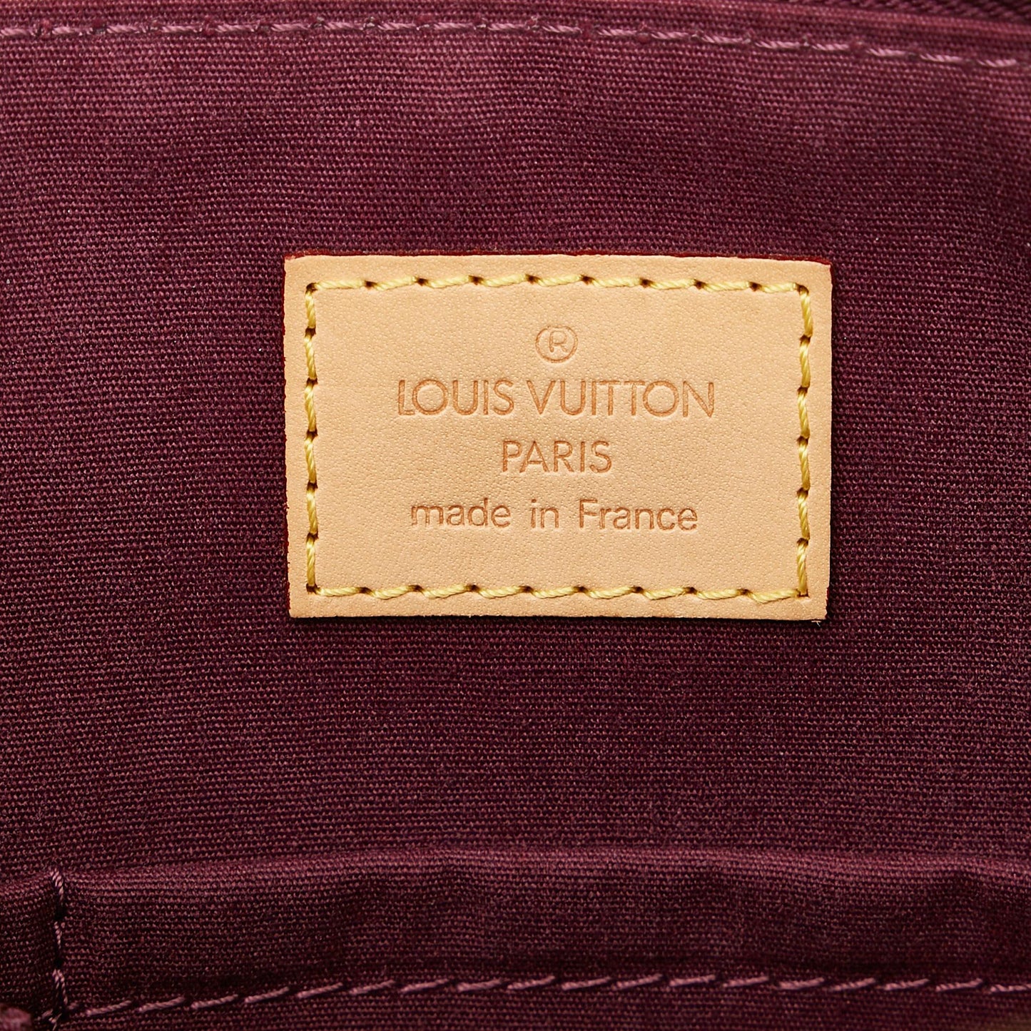 Louis Vuitton Vernis Bellevue PM (SHG-37153)