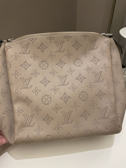 Louis Vuitton Babylone BB Two-Way Bag Galet Beige Mahinda Leather