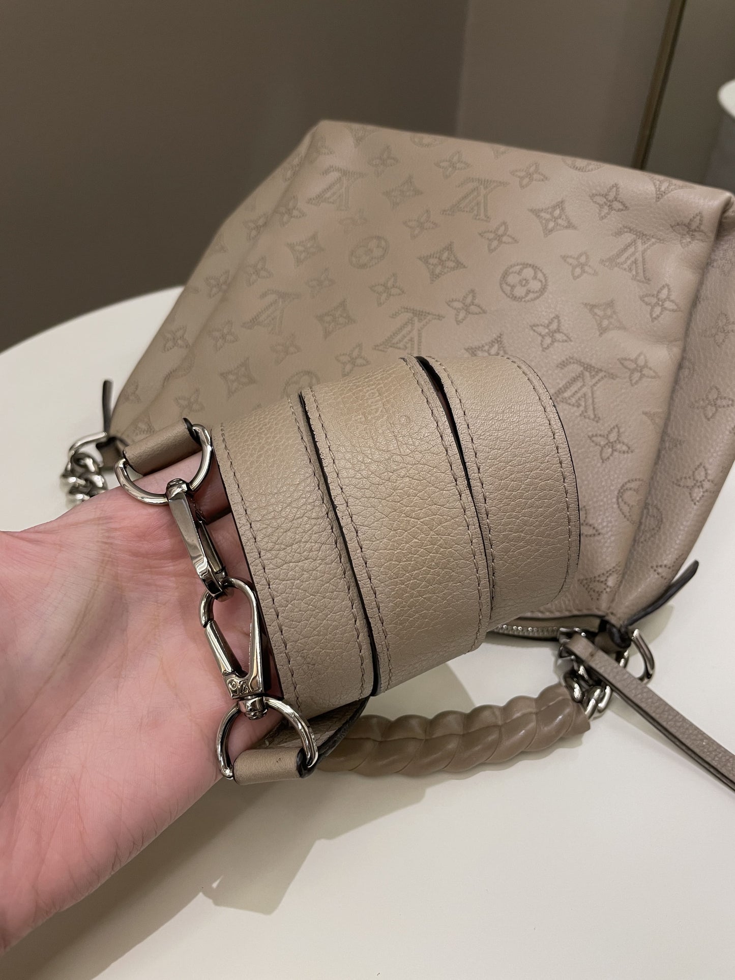 Louis Vuitton Babylone BB Two-Way Bag Galet Beige Mahinda Leather