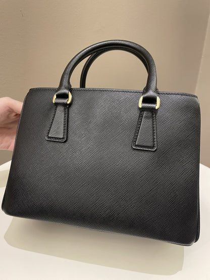 Prada Re-Edition Galleria Tote Black Saffiano Leather