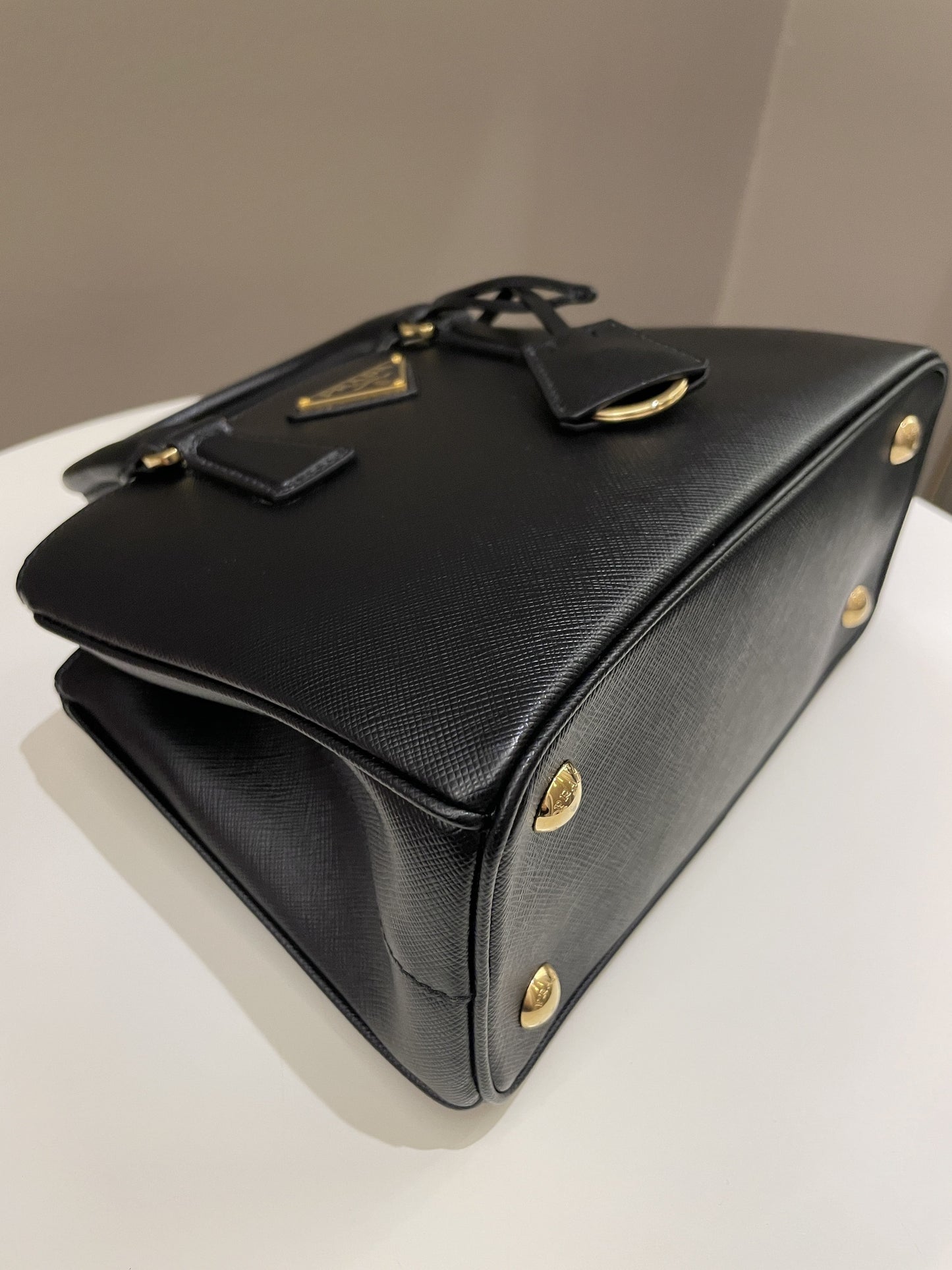 Prada Re-Edition Galleria Tote Black Saffiano Leather