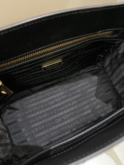 Prada Re-Edition Galleria Tote Black Saffiano Leather