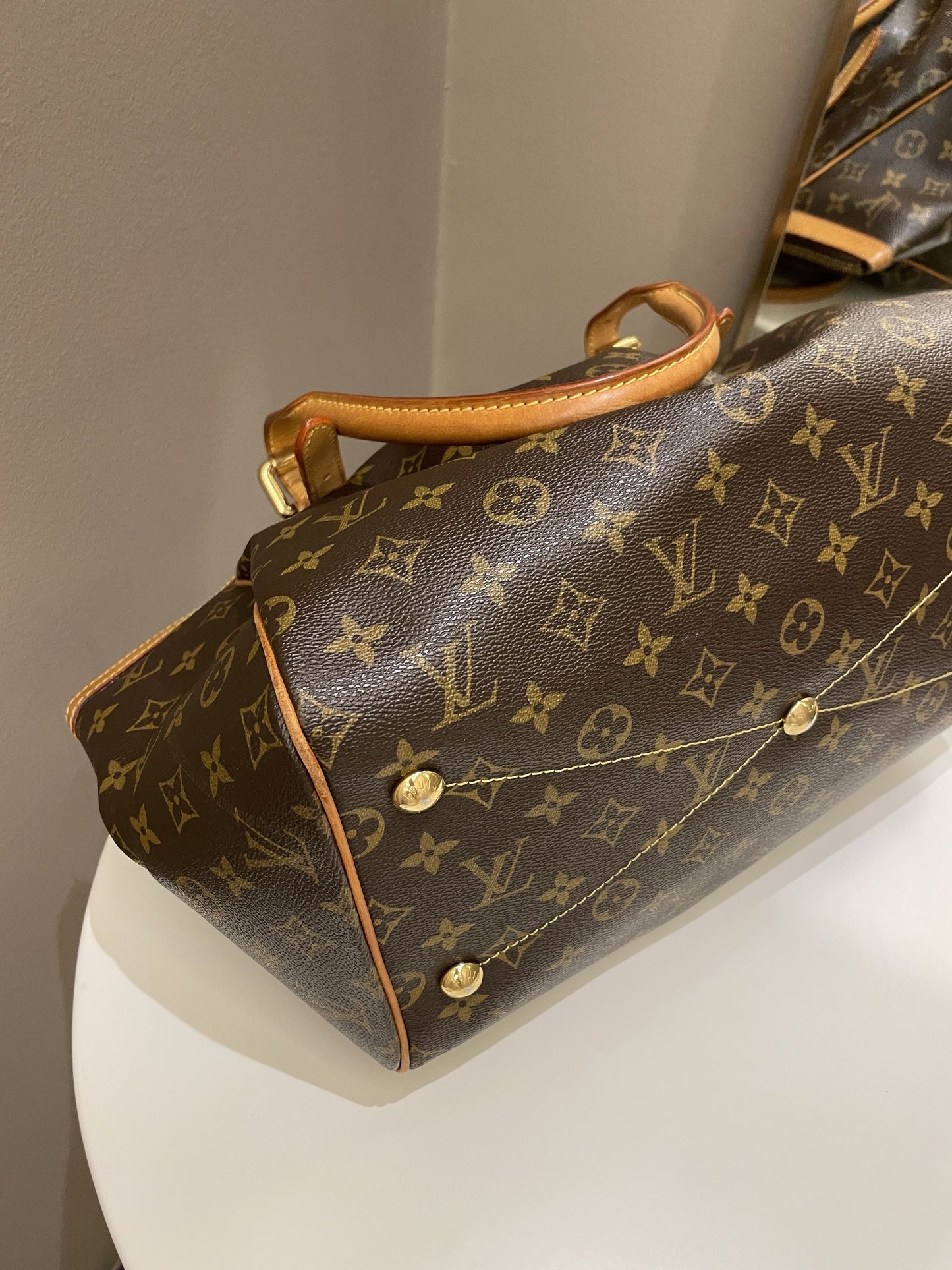 Louis Vuitton Tivoli GM Monogram