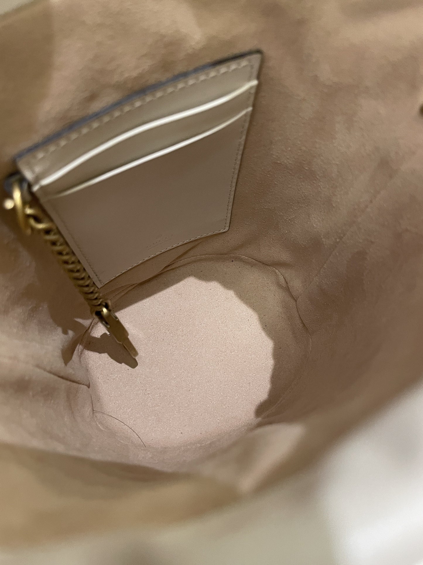 Gucci Marmont Mini Bucket Bag Ivory