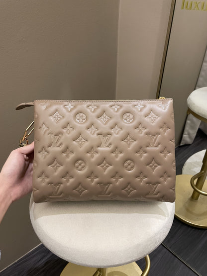 Louis Vuitton Coussin PM Taupe