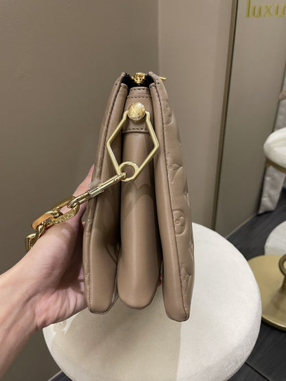 Louis Vuitton Coussin PM Taupe