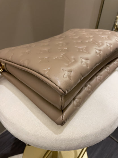 Louis Vuitton Coussin PM Taupe