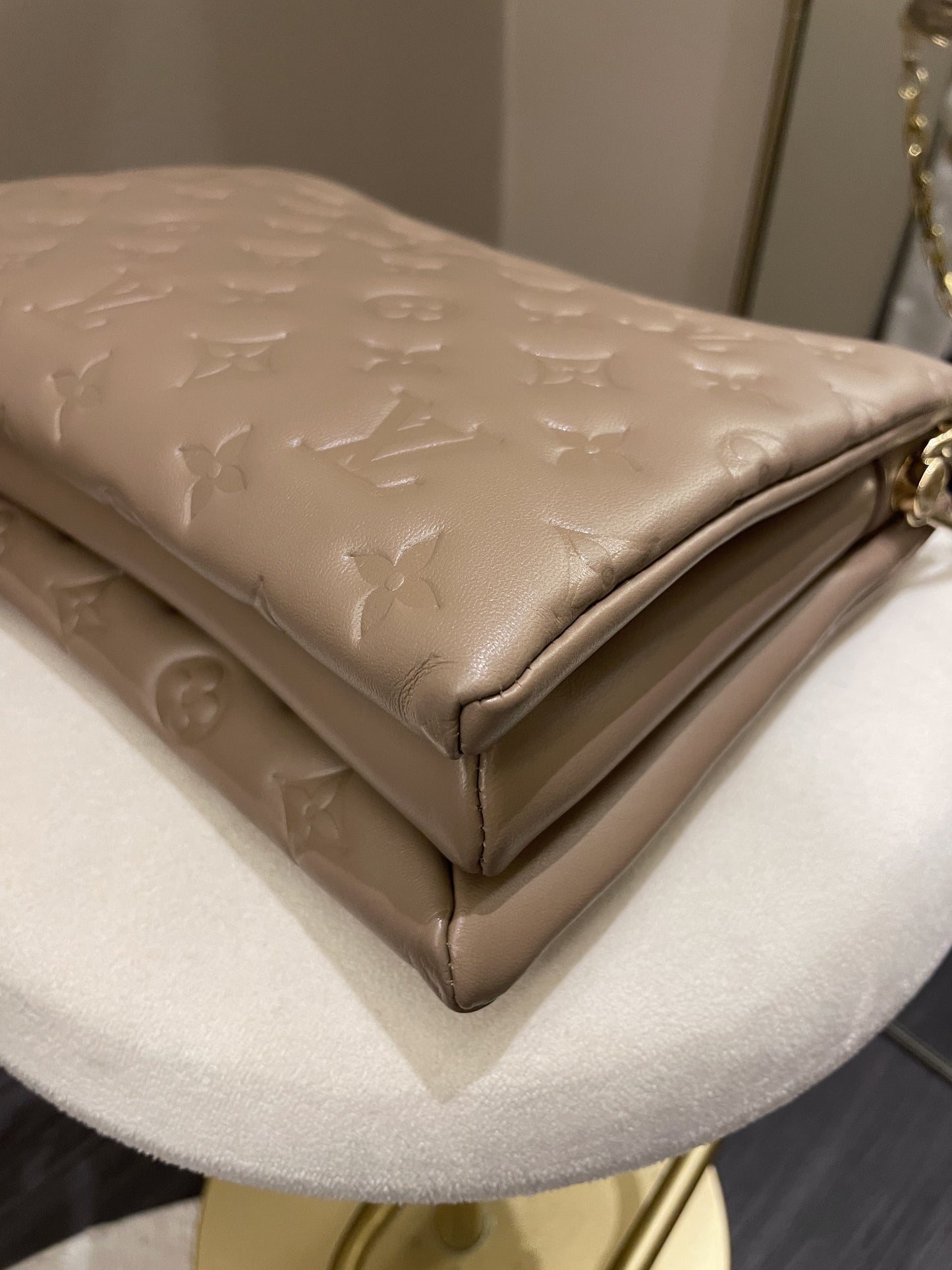 Louis Vuitton Coussin PM Taupe