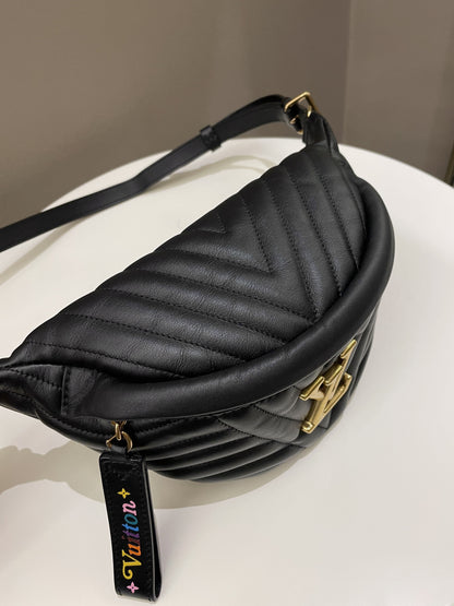 Louis Vuitton Wave Bumbag Black