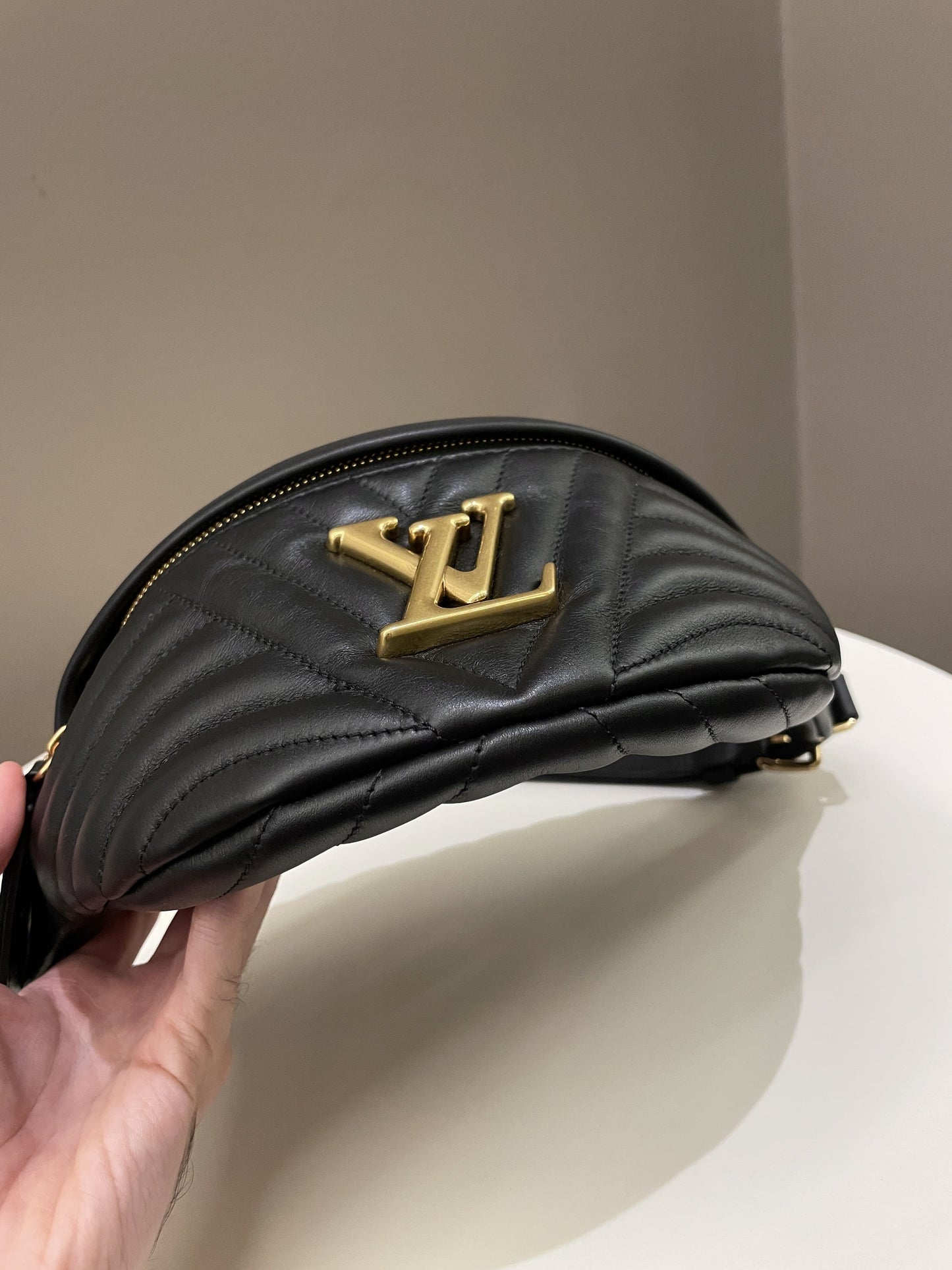 Louis Vuitton Wave Bumbag Black