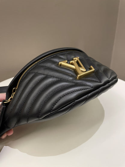 Louis Vuitton Wave Bumbag Black