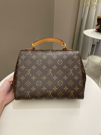 Louis Vuitton Cluny BB Fushia Monogram