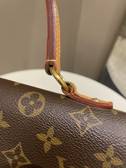 Louis Vuitton Cluny BB Fushia Monogram