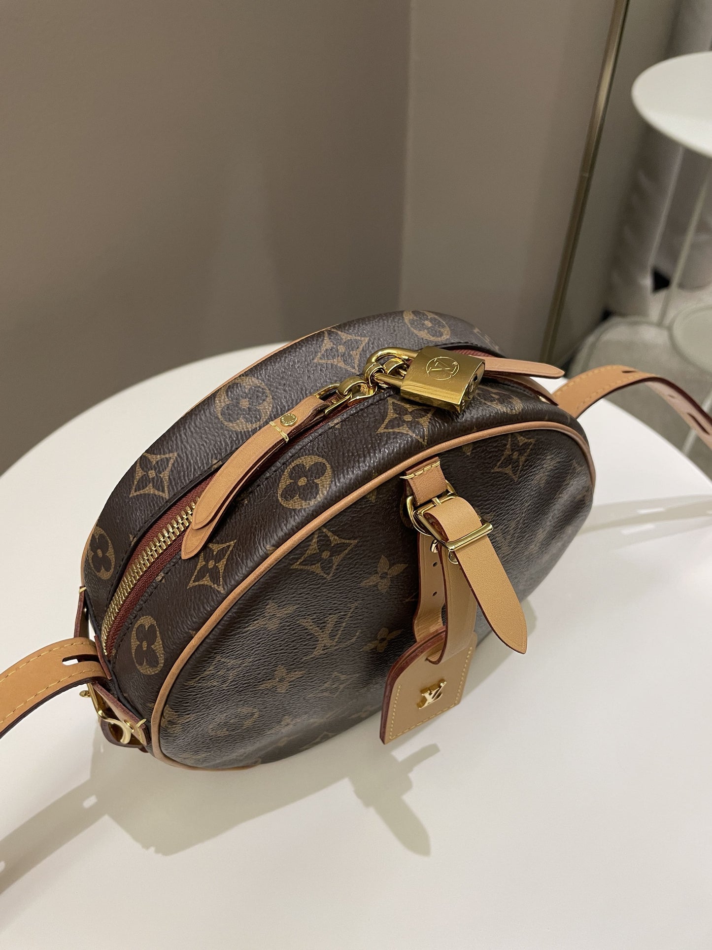 Louis Vuitton Boite Chapeau Souple Classic Monogram