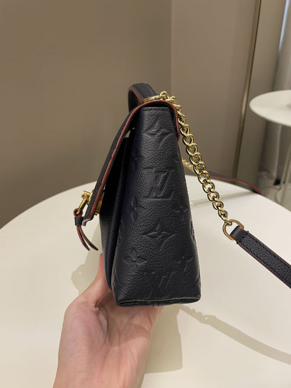 Louis Vuitton Blanche BB Navy Monogram Empreinte