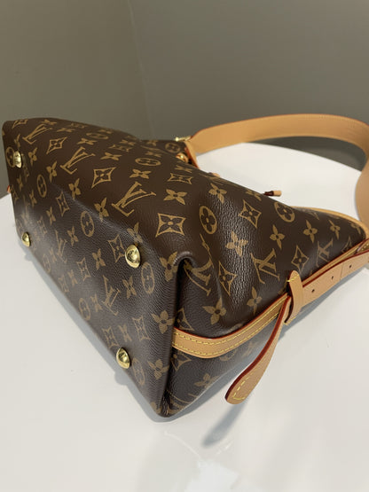 Louis Vuitton Carryall PM Monogram