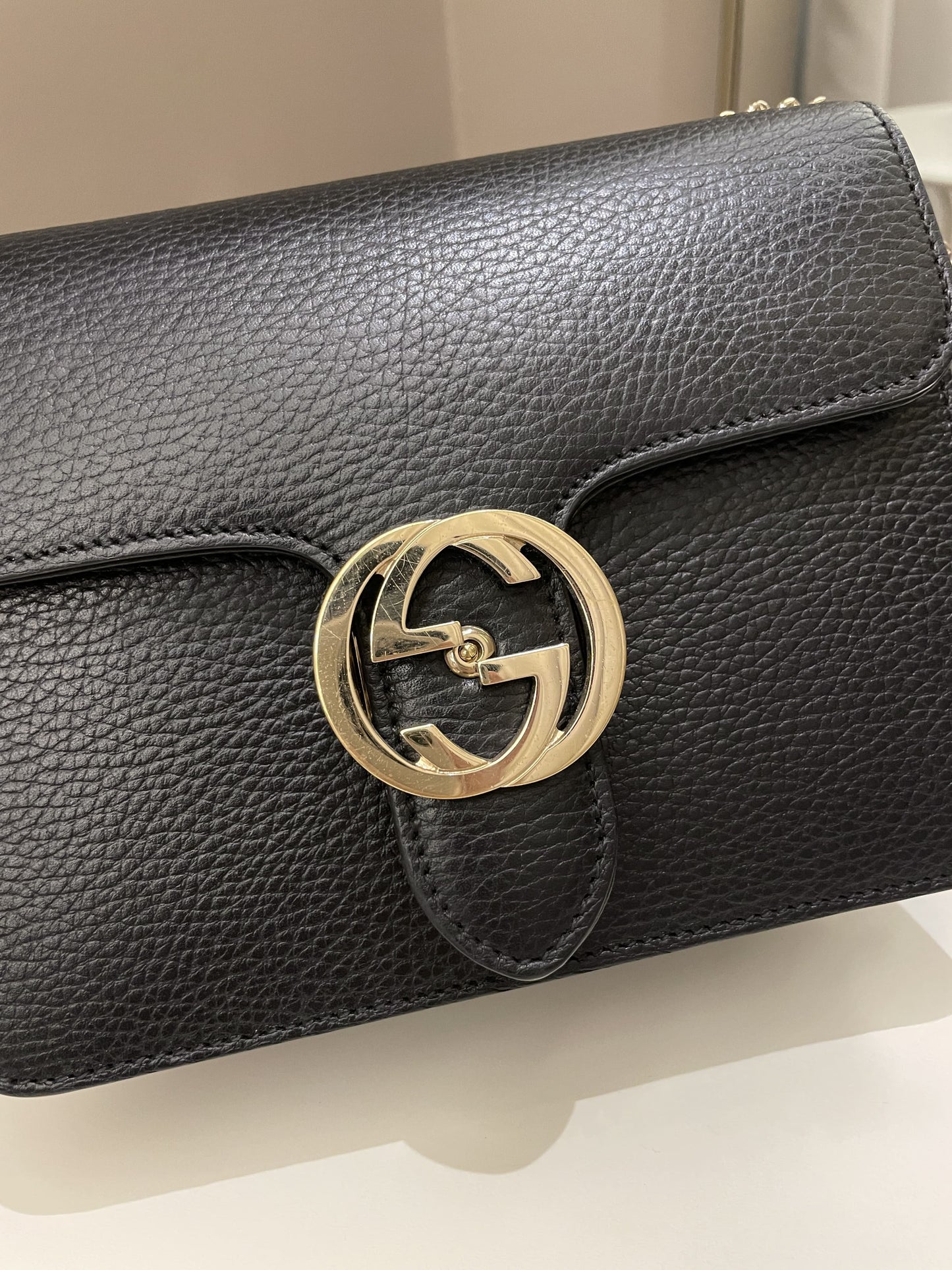 Gucci Interlocking GG Bag Black Grained Leather